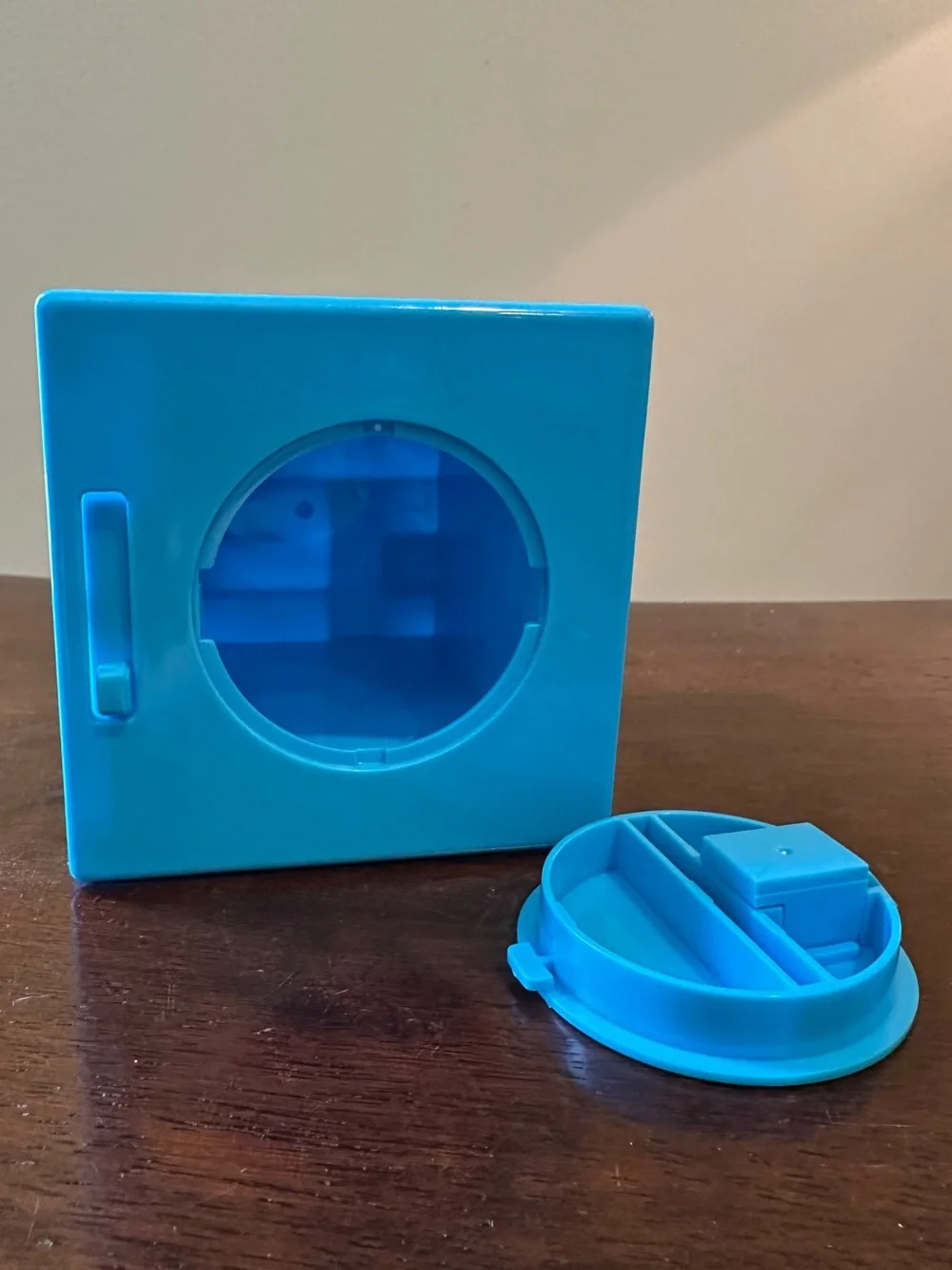 Maze bank • solve the puzzle to get your saved money out • kids • gift